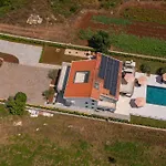 & Blue Five Bedroom With Private Pool And Complete Privacy Villa *