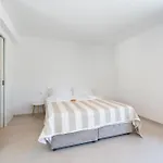 Βίλα & Blue Five Bedroom With Private Pool And Complete Privacy Čilipi