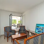 & Blue Five Bedroom With Private Pool And Complete Privacy *