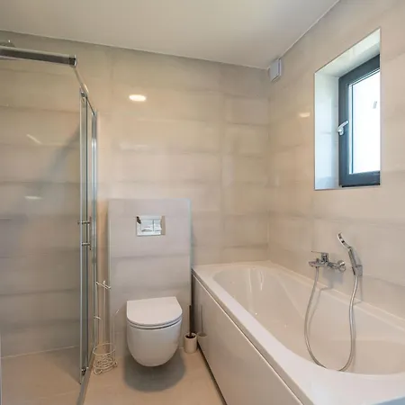 & Blue Five Bedroom With Private Pool And Complete Privacy Villa Čilipi